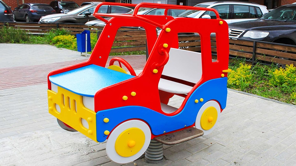 Доставка и установка машинок для детских площадок в Белгороде